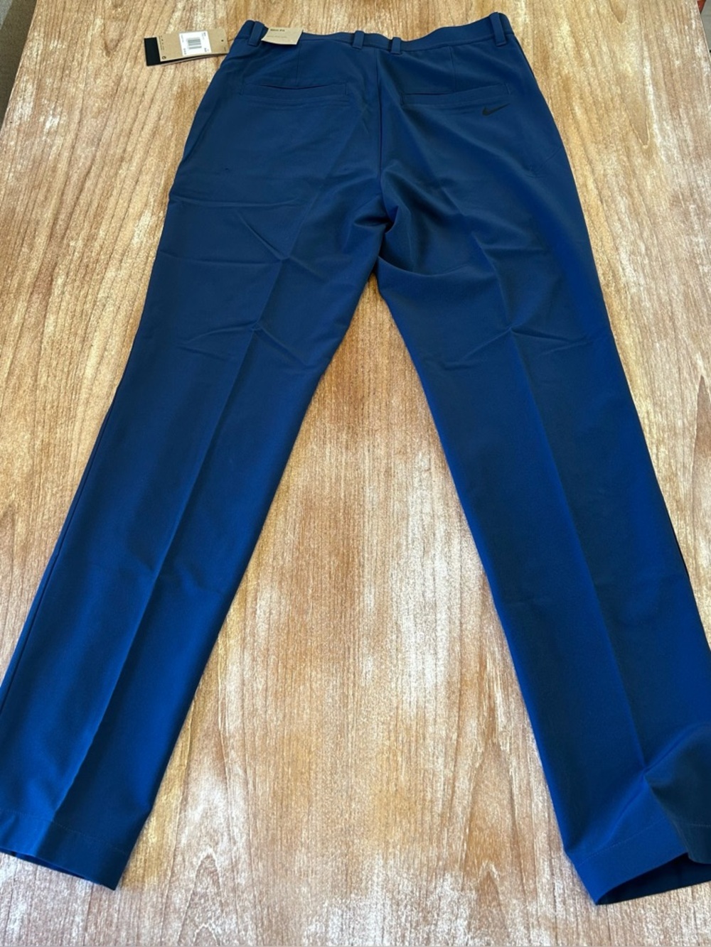 Nike Mens Golf slim fit 30 x 32 / M